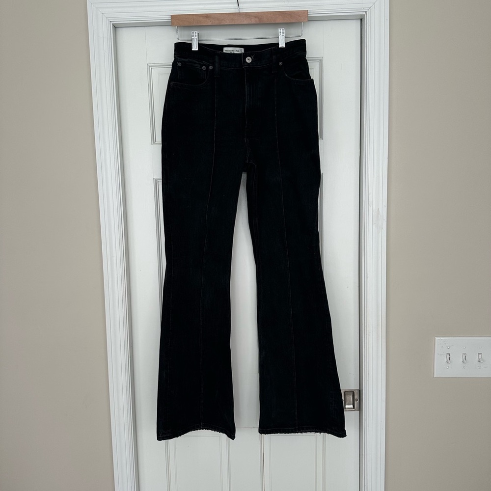 Abercrombie & Fitch Black High Rise Jeans size 27 4L